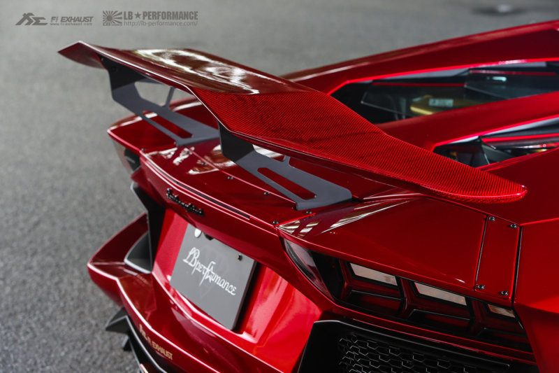 10-bloody-red-liberty-walk-lamborghini-aventador-roadster-rear-wing