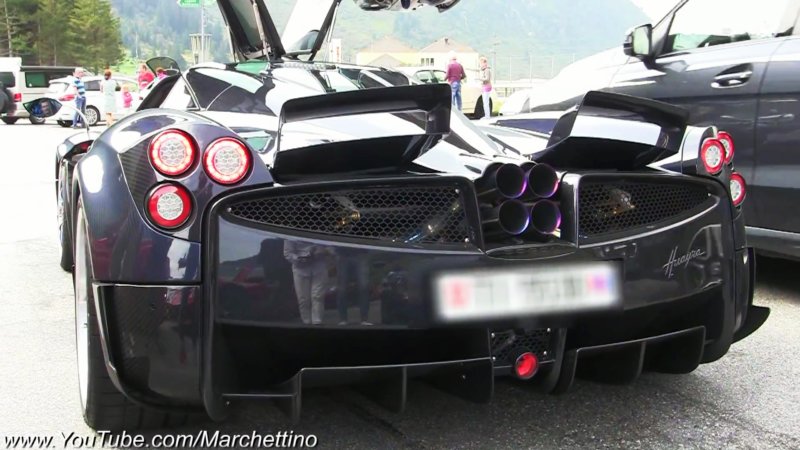 4-pagani-huayra-futura-one-off-edition-rear-side-angle