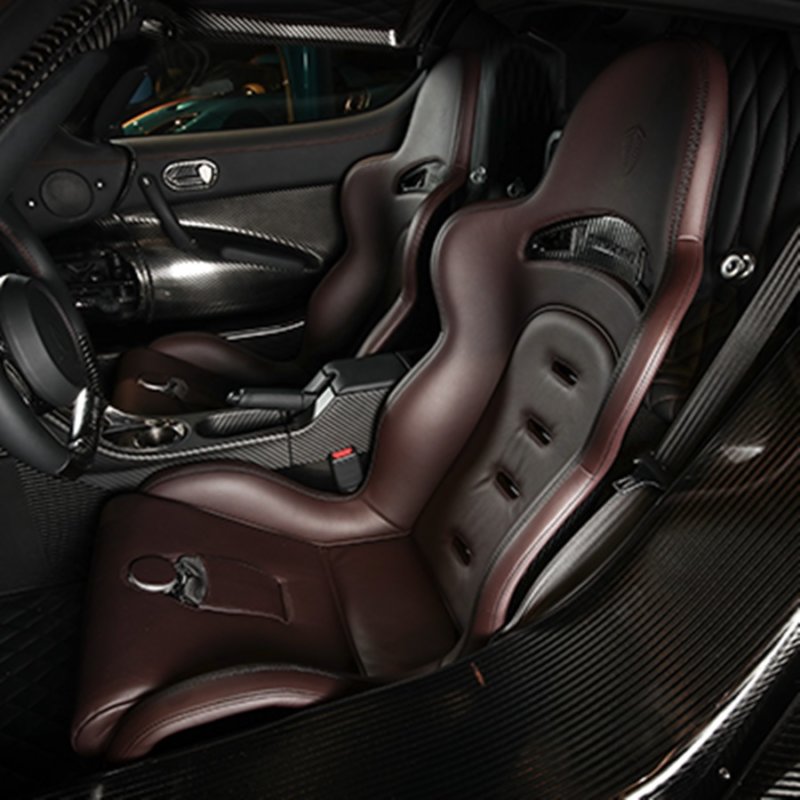 7-koenigsegg-agera-rsr-awesome-interior-seats