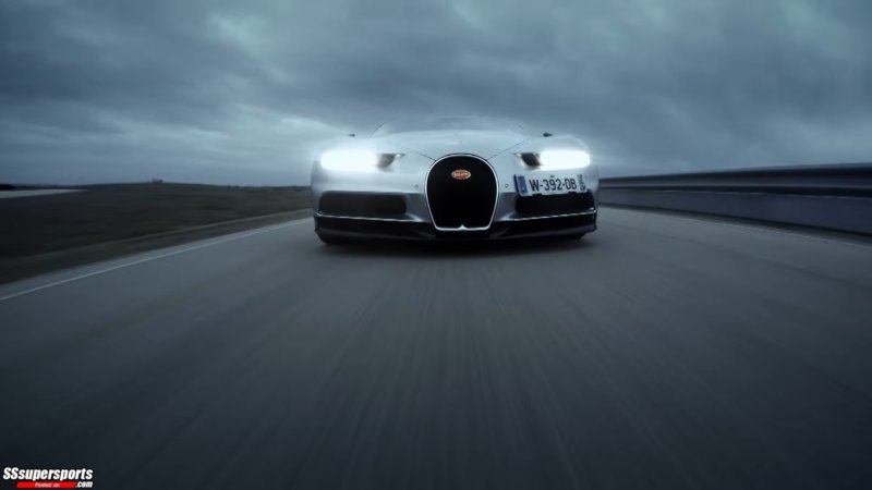 5-cristiano-ronaldo-test-drive-bugatti-chiron