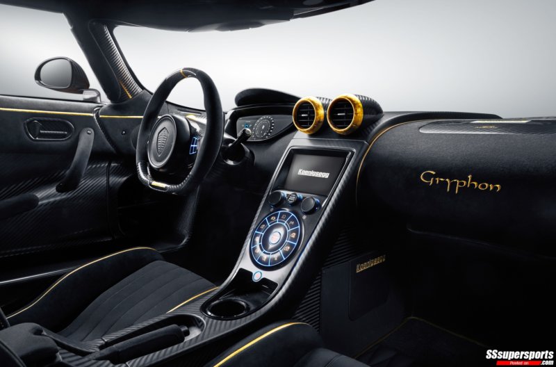 3-koenigsegg-agera-rs-gryphon-interior