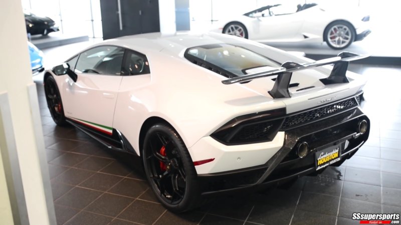 3 white lamborghini huracan lp640 4 performante rear three quarters ...