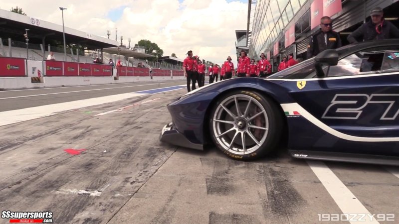 3-dark-blue-ferrari-fxx-k-27-monza-paddock