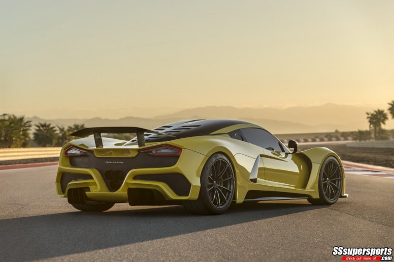 2-brand-new-1600hp-hennessey-venom-f5